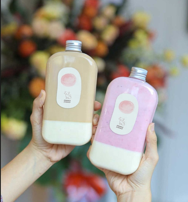 SGS ODM Plastic Beverage Bottles 12 Oz For Smoothie Milk Tea Drinking