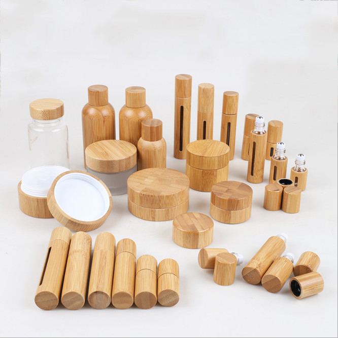 SGS ISO9001  Cosmetic Jars Essential Oil Roller Bottles Eco Friendly